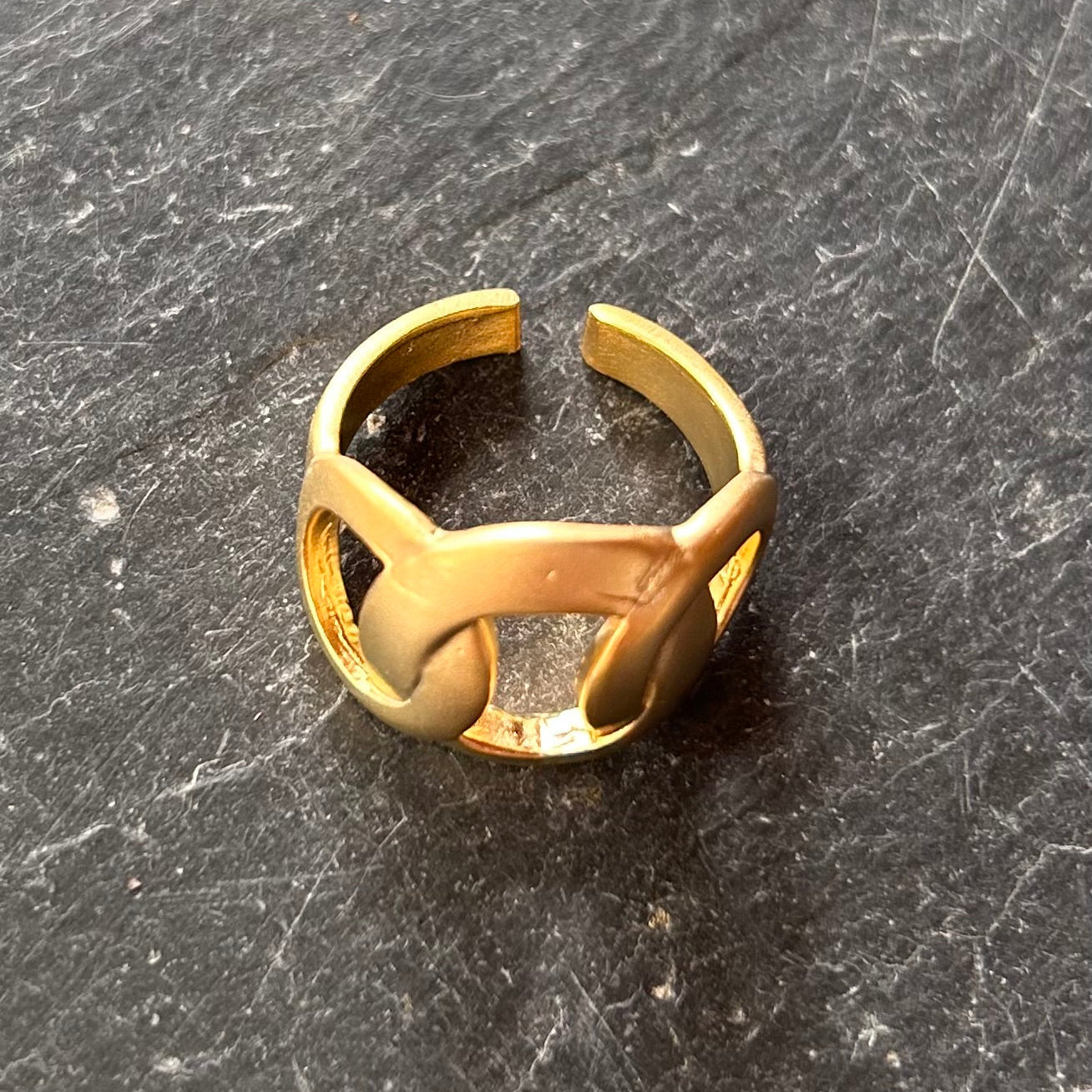 Anillo Nudo Dorado