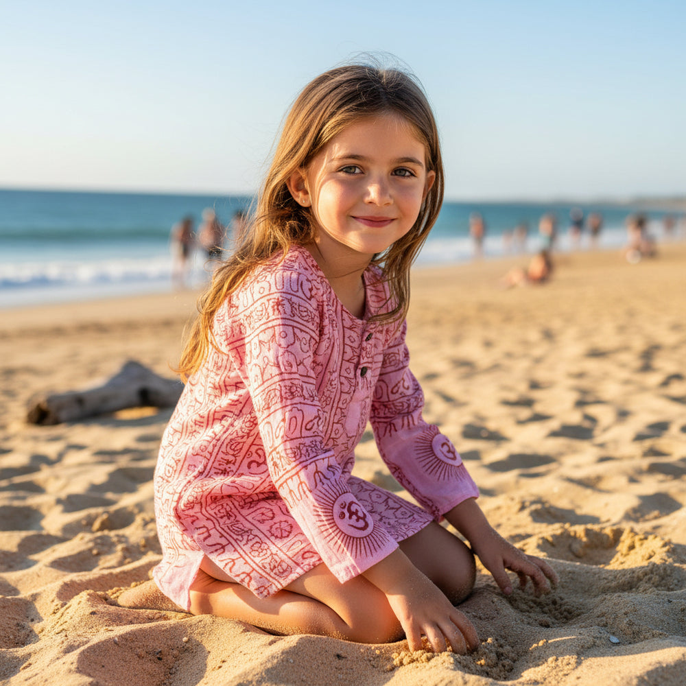 Kurta Rosa de Niños. (Recomendamos pedir una talla más).