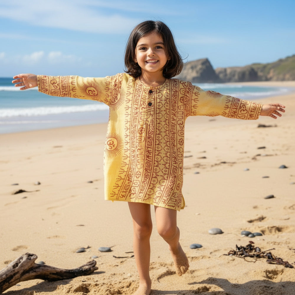 Kurta Limón de Niños. (Recomendamos pedir una talla más).