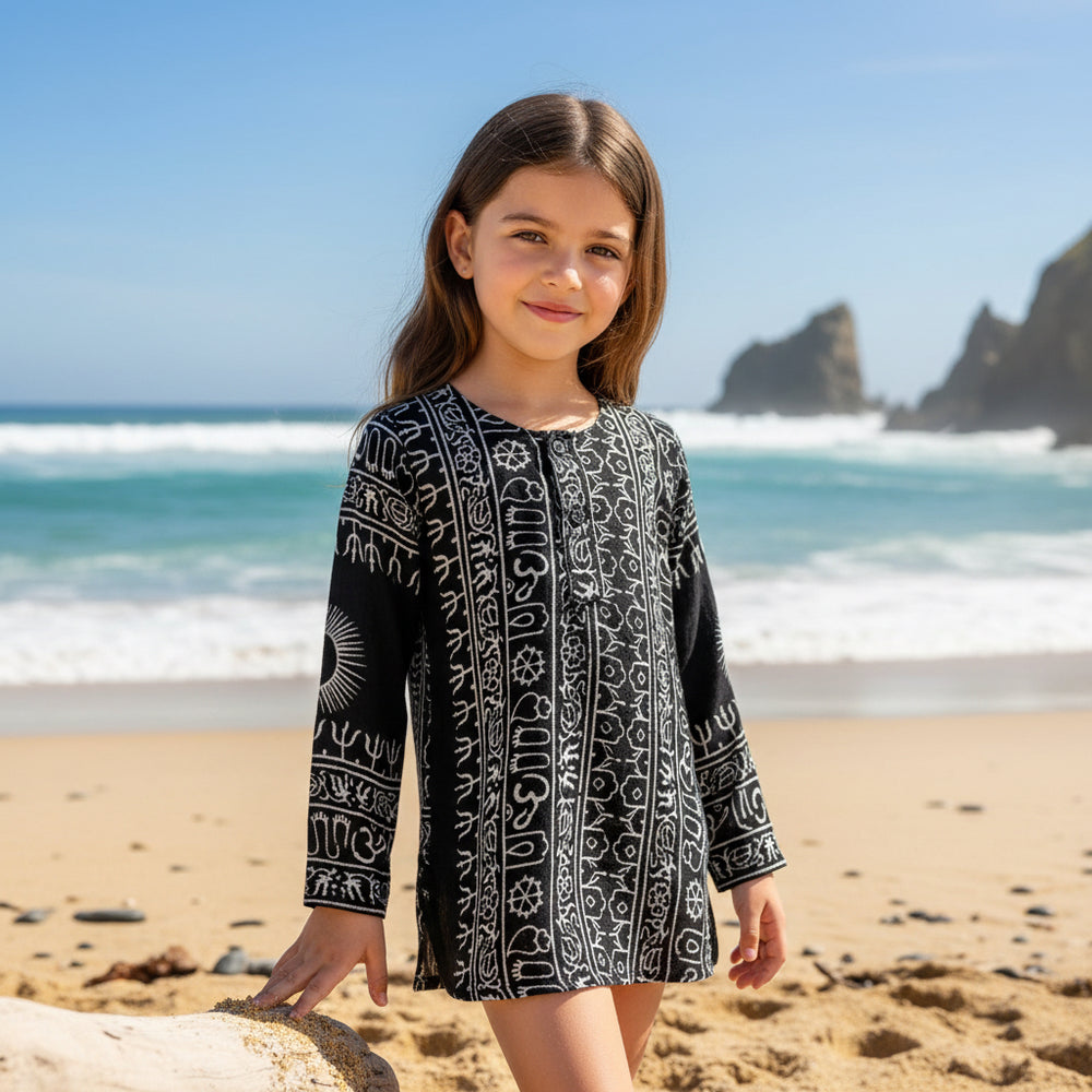 Kurta Negra de Niños. (Recomendamos pedir una talla más).