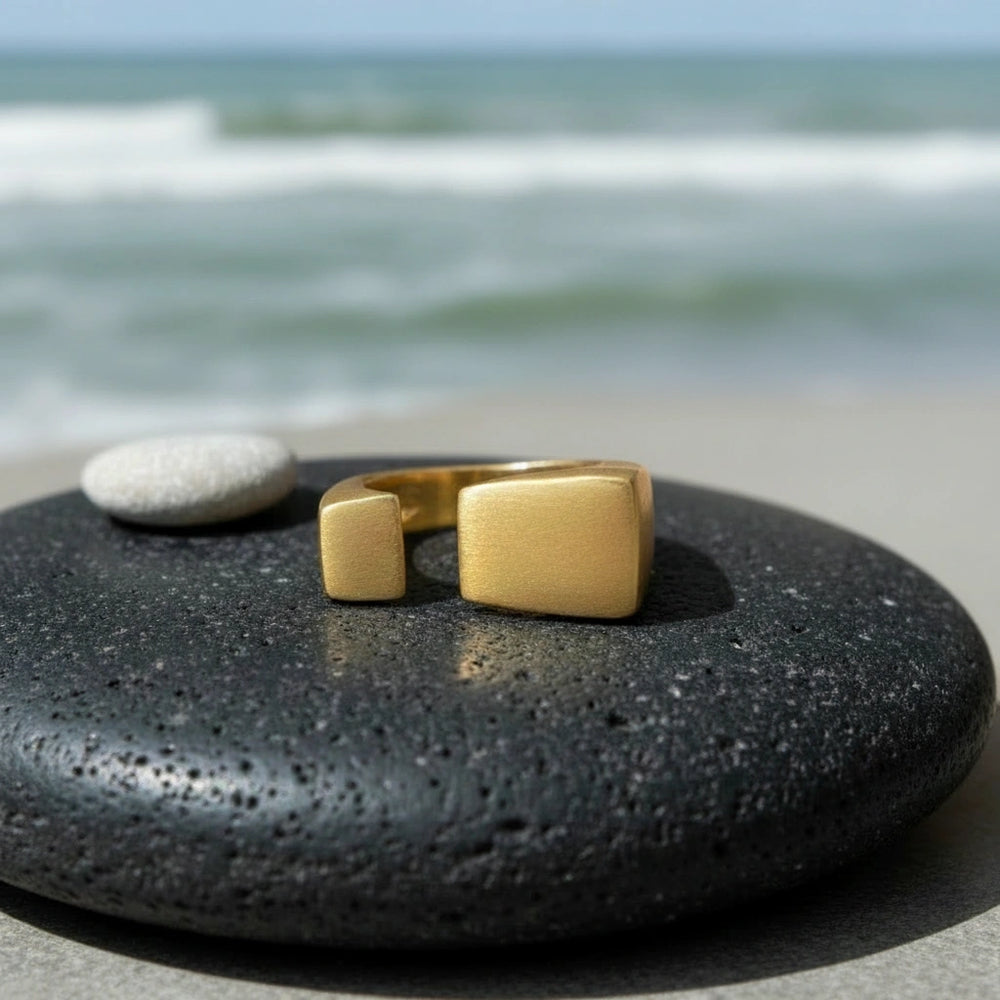 Anillo Desigual Dorado